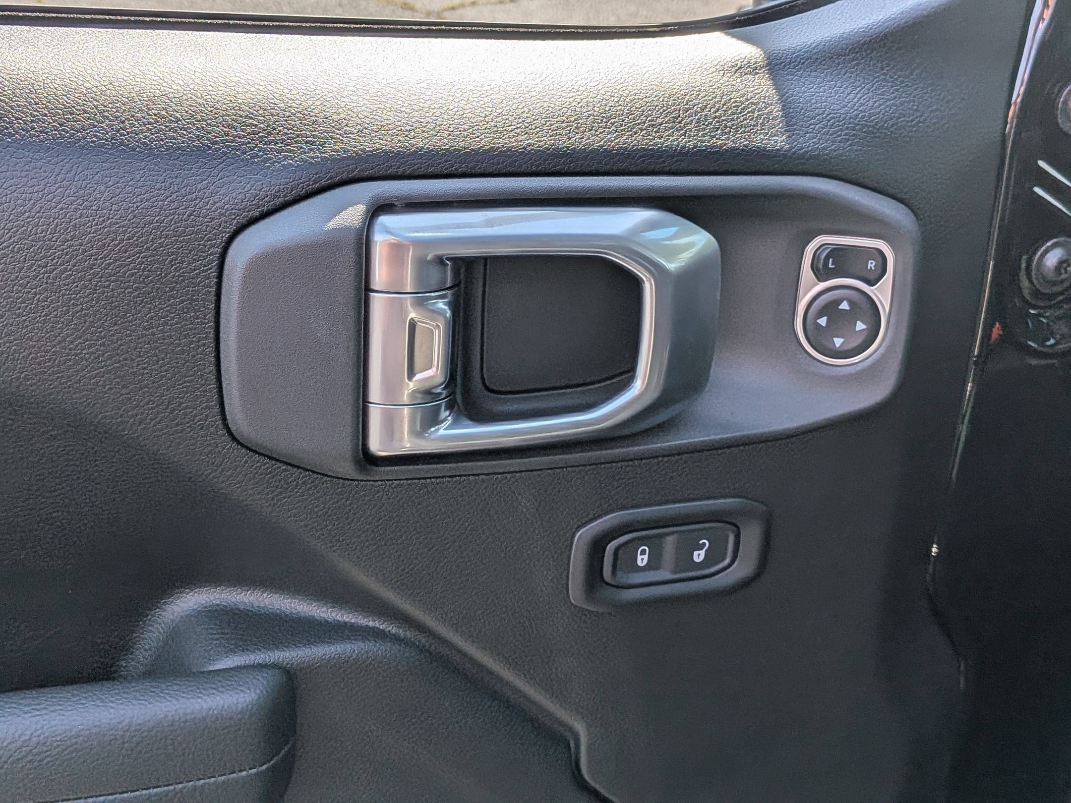 New 2026 Jeep Gladiator Sport AWD/4WD image 11