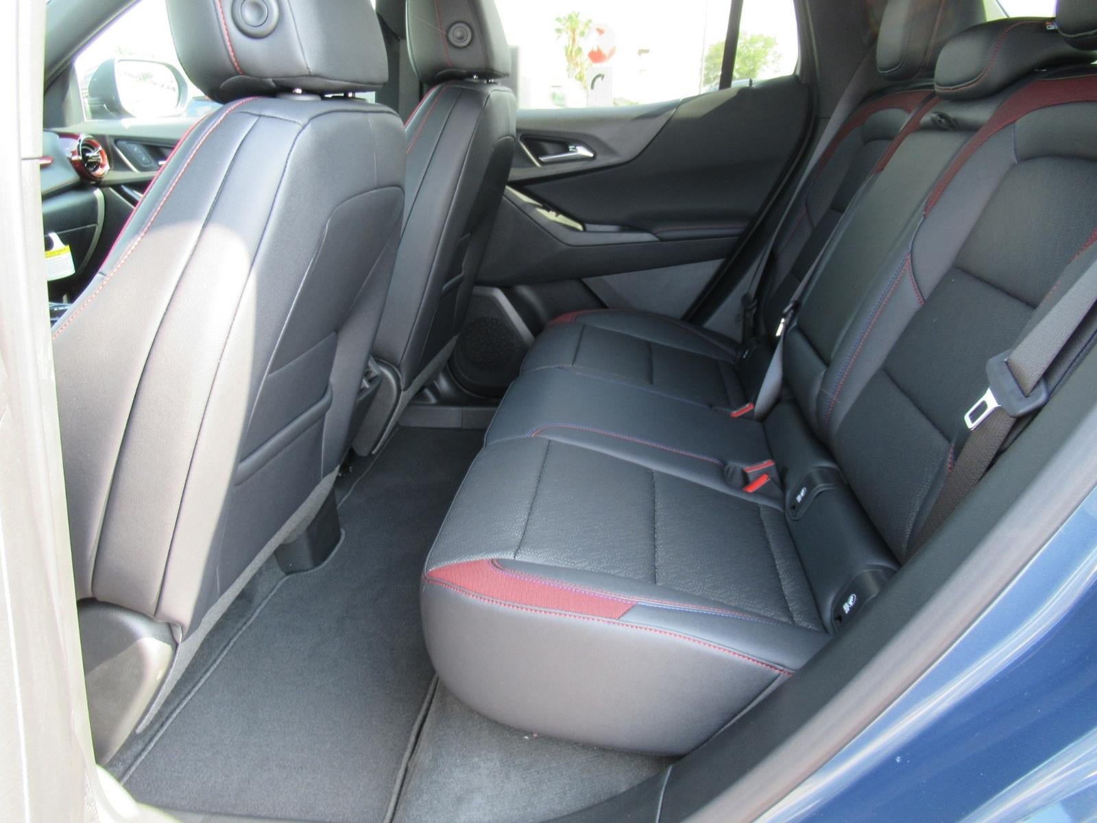 New 2026 Chevrolet Equinox RS FWD image 32