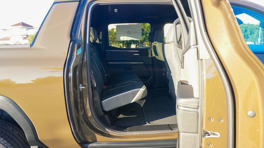 Used 2026 GMC Sierra EV Elevation image 14