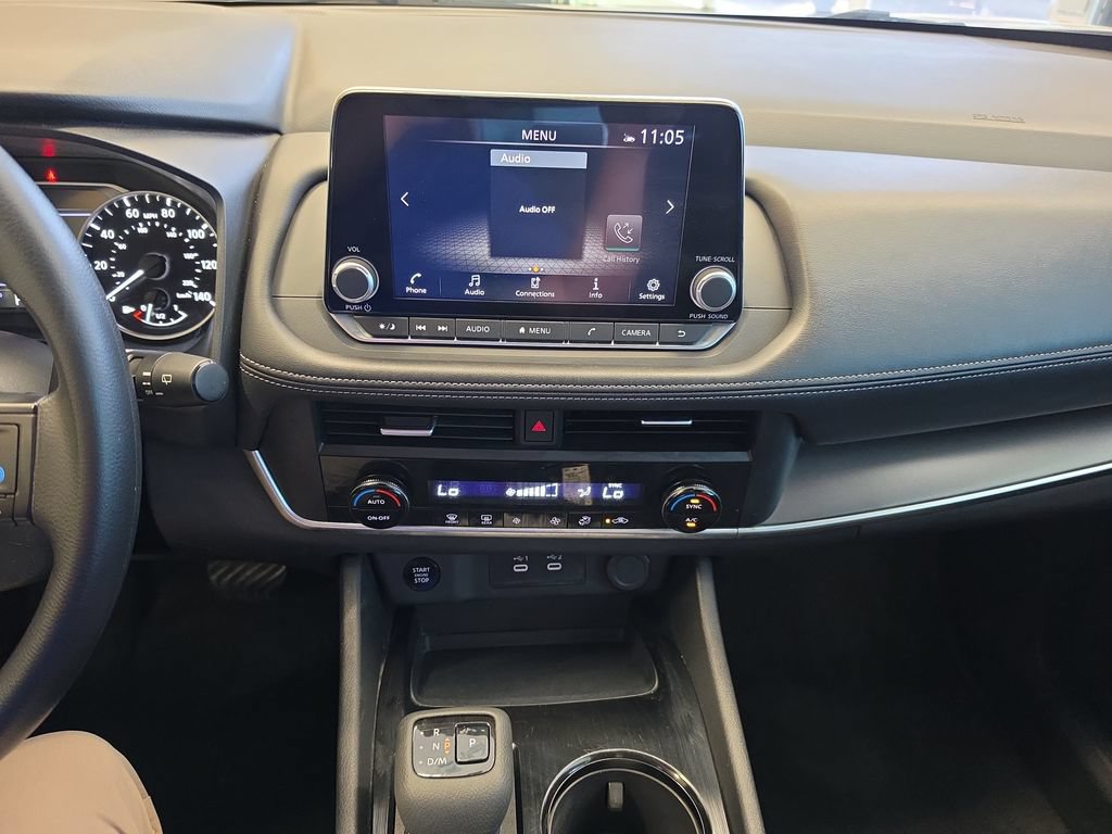 Used 2024 Nissan Rogue SV AWD/4WD image 24