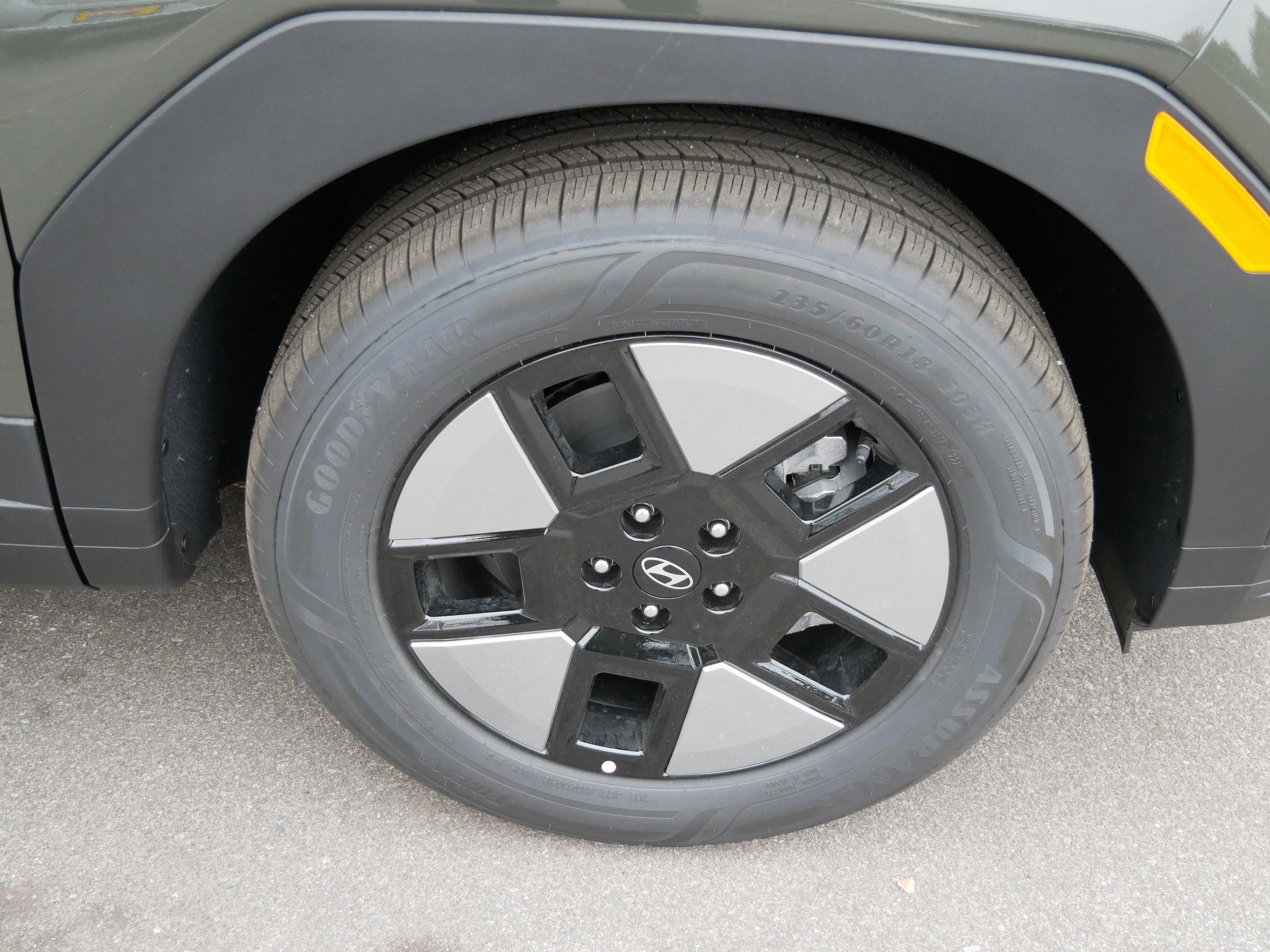 New 2026 Hyundai Santa Fe SEL image 5