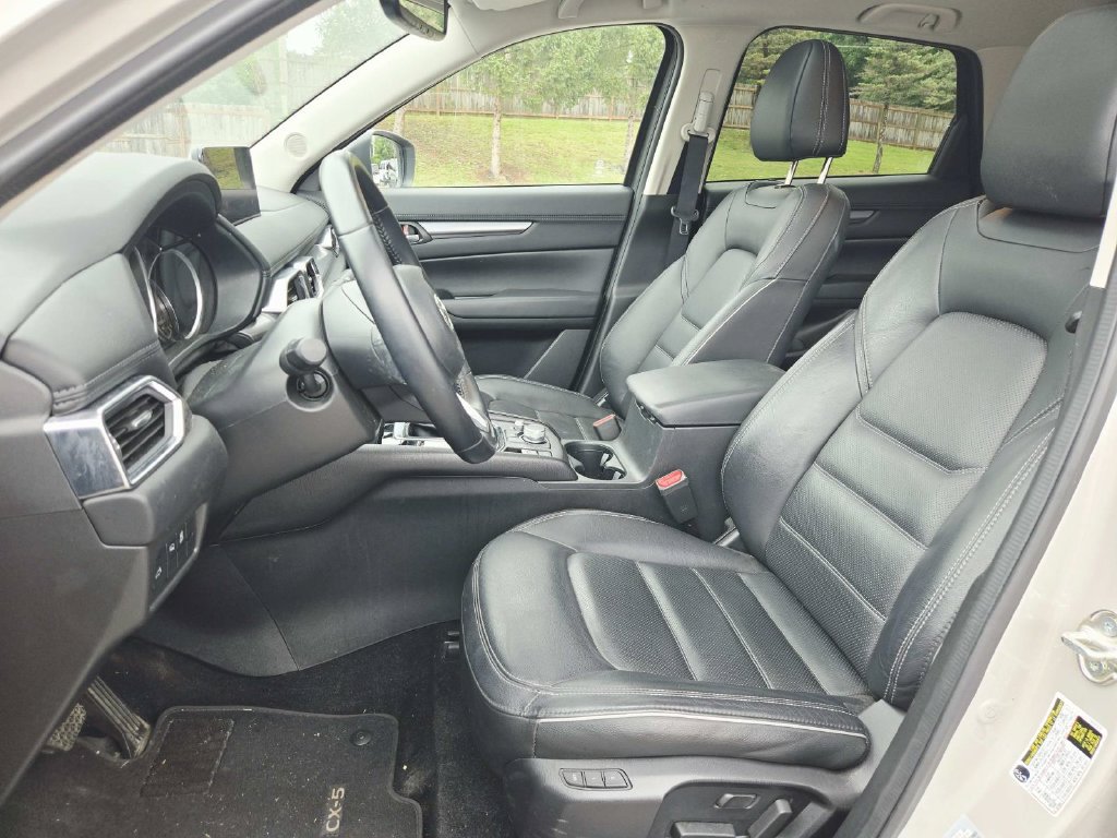 Used 2025 MAZDA CX-5 AWD 2.5 S w/ Select Package image 11