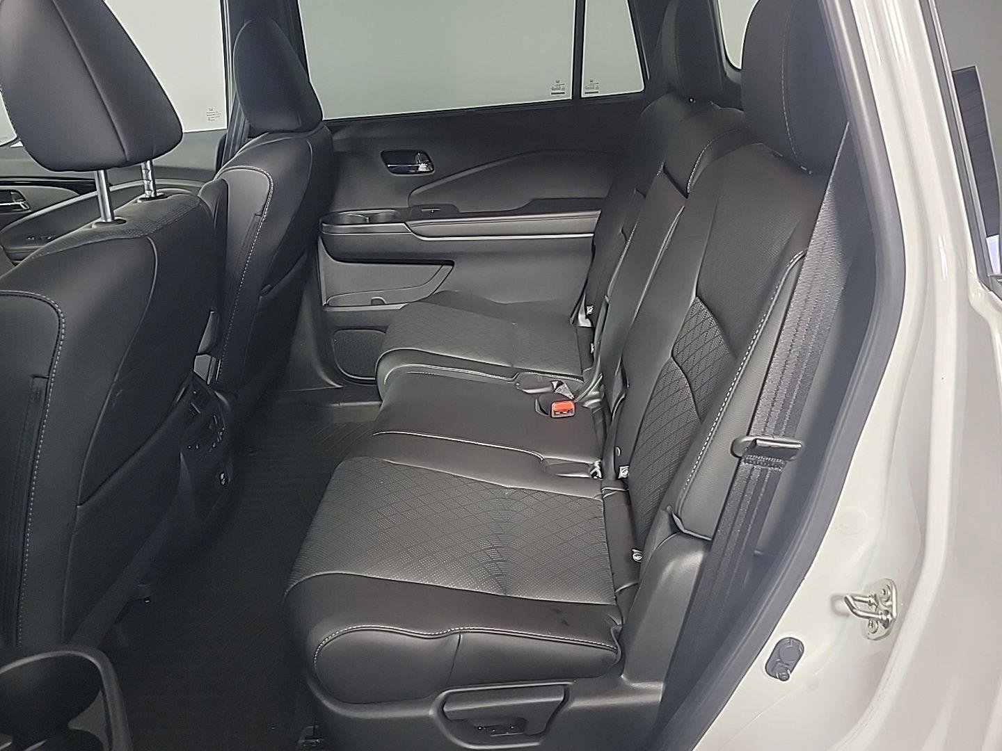 Certified 2021 Honda Passport Touring image 17