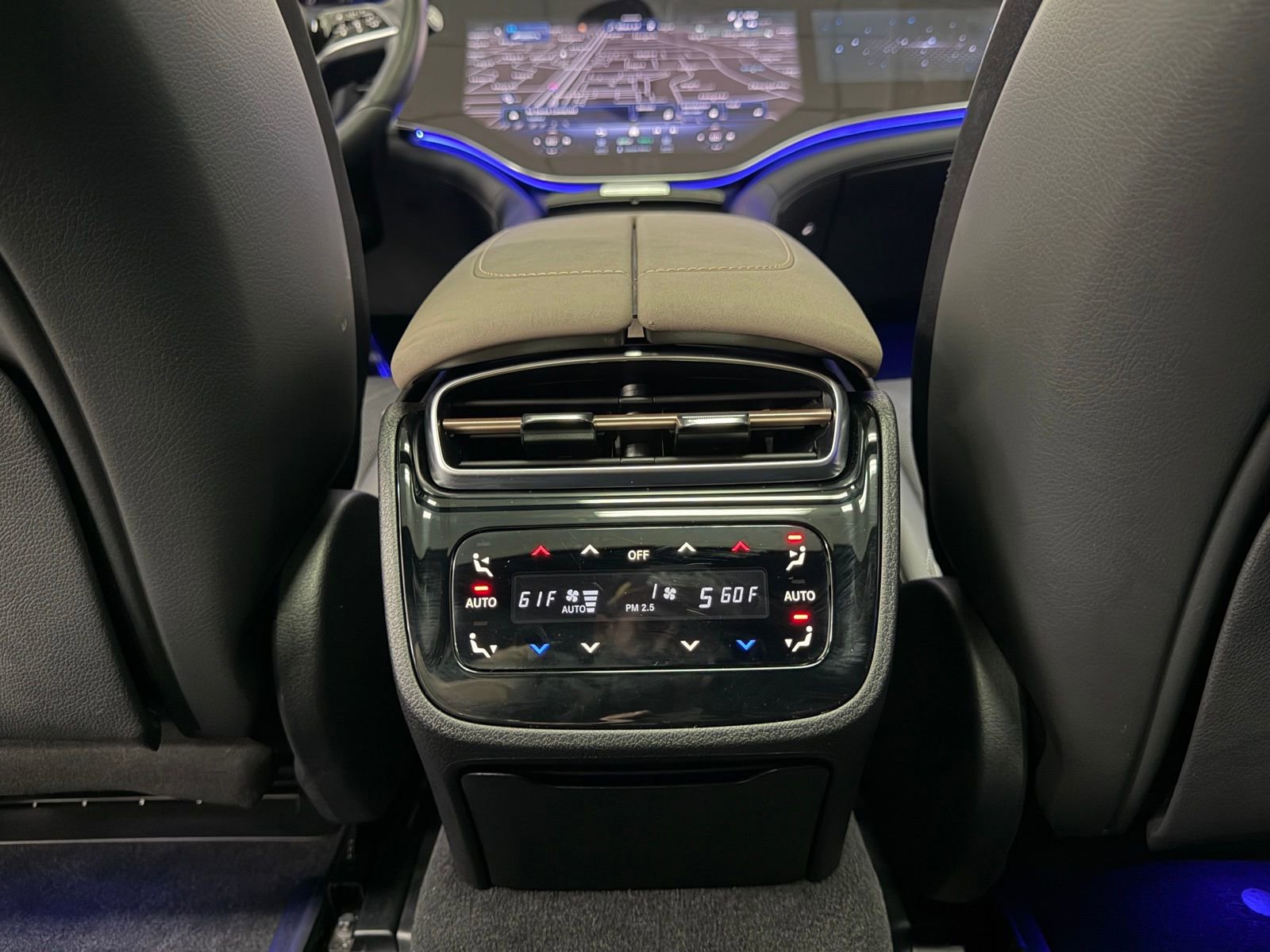 Certified 2023 Mercedes-Benz EQS 580 4MATIC Sedan image 37