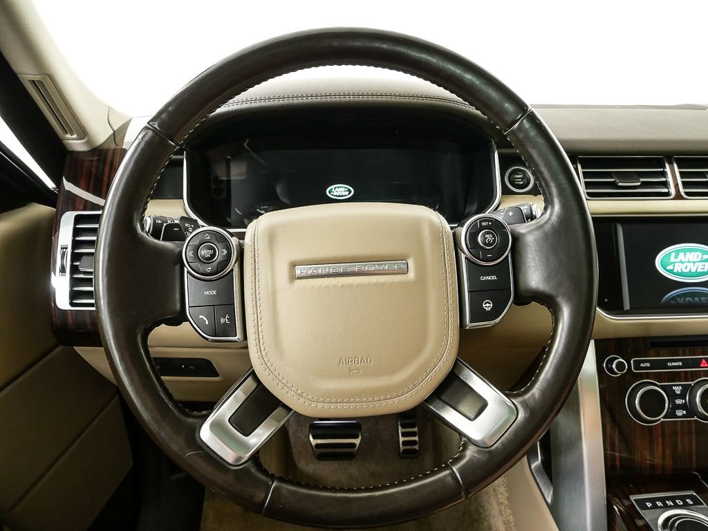 Used 2016 Land Rover Range Rover Supercharged AWD/4WD image 10