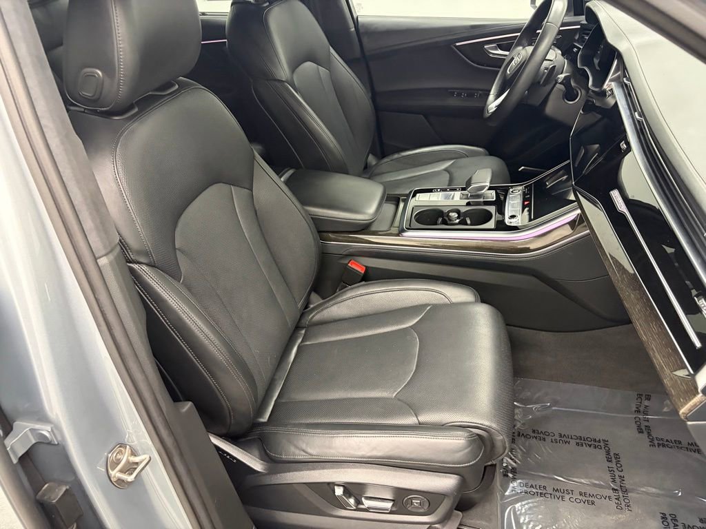 Used 2023 Audi Q7 3.0T Prestige w/ Prestige Package image 43