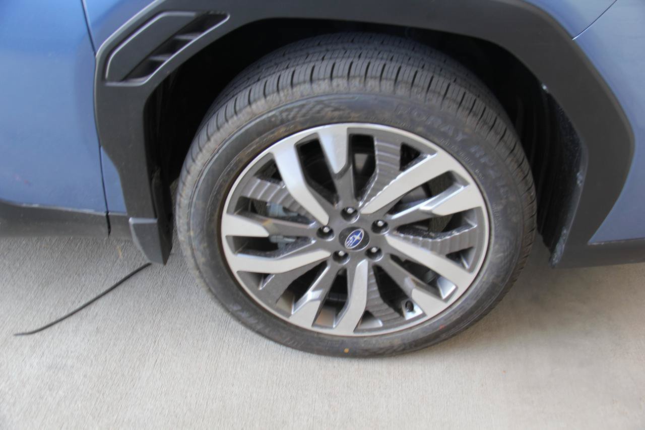 Used 2025 Subaru Forester Touring AWD/4WD image 33