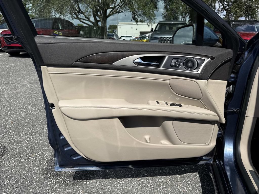 Certified 2019 Lincoln MKZ Reserve w/ Reserve Plus Package AWD/4WD image 18
