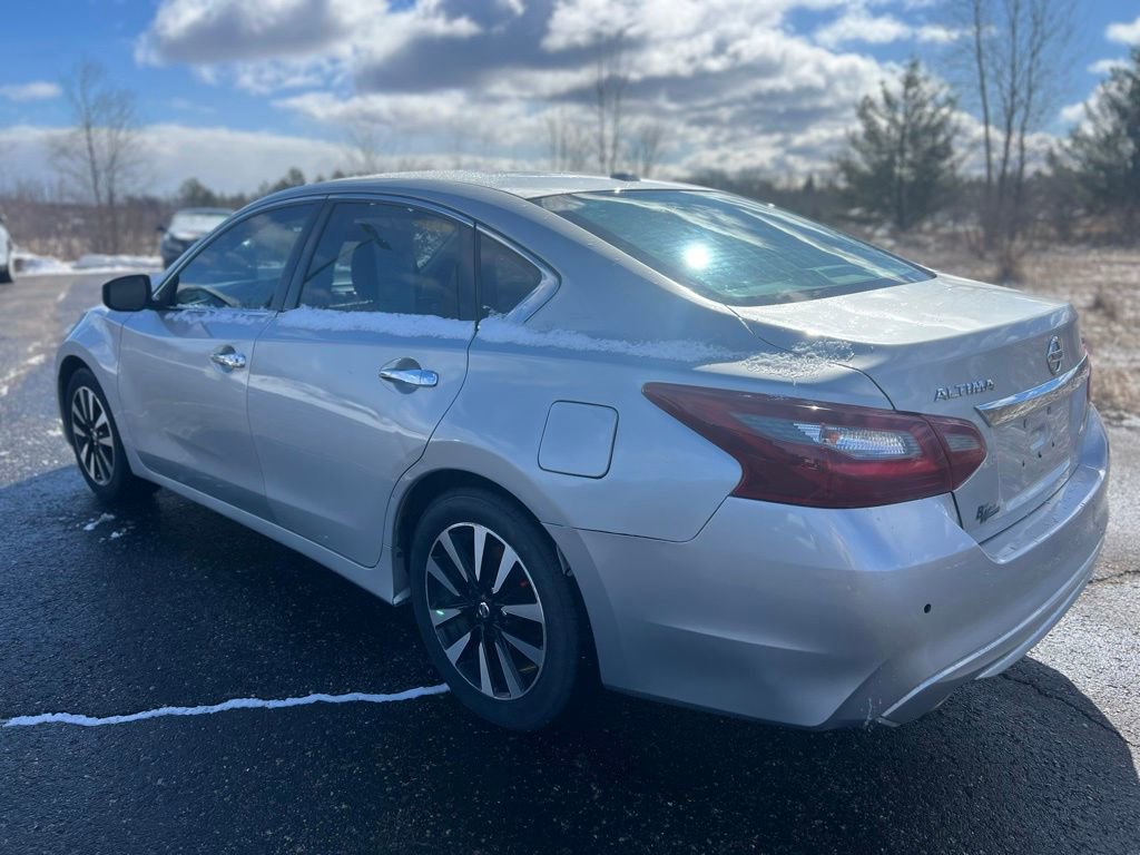 Used 2018 Nissan Altima 2.5 SL FWD image 4