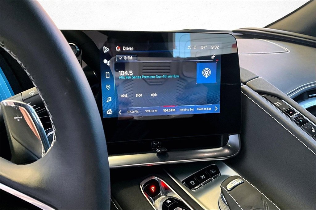 Used 2025 Chevrolet Corvette Stingray Preferred Conv w/ 2LT image 10