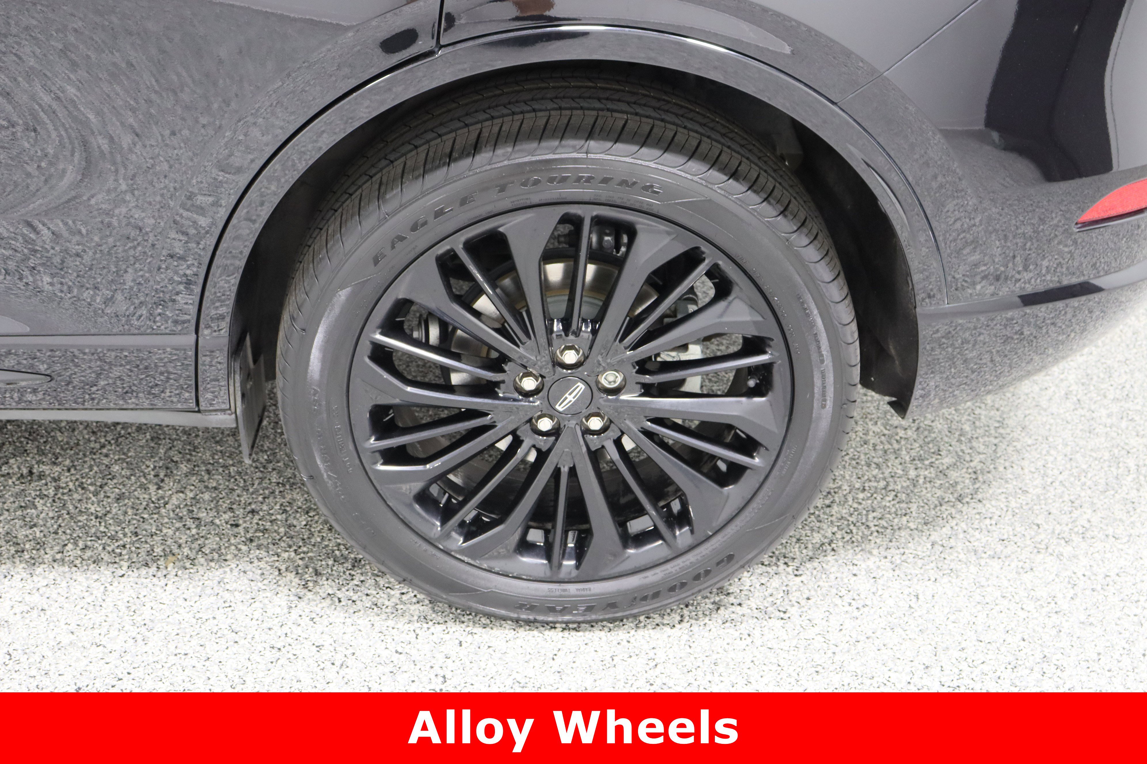 Used 2024 Lincoln Corsair Reserve w/ Equipment Group 201A image 10