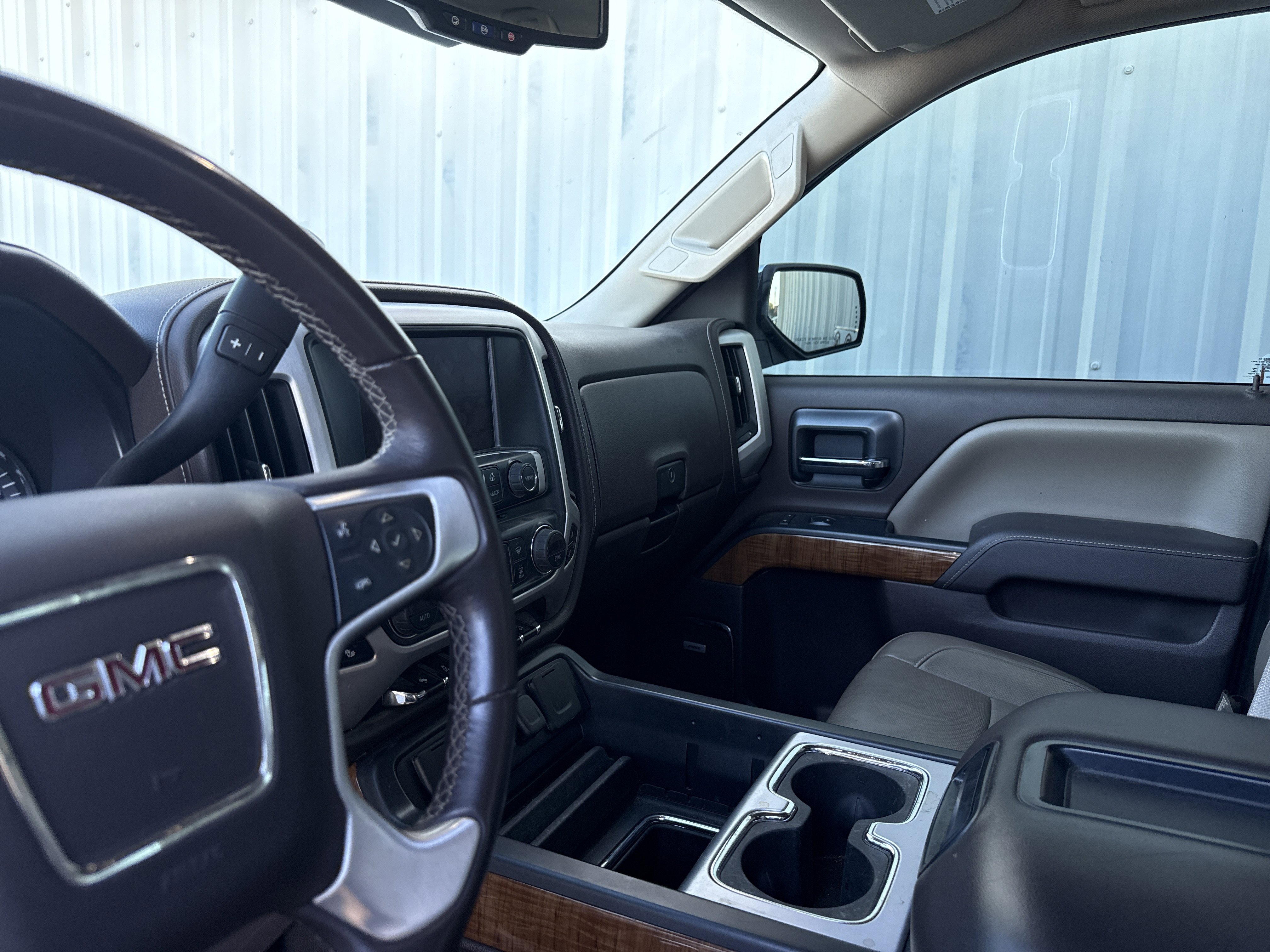 Used 2014 GMC Sierra 1500 SLT w/ SLT Crew Cab Value Package image 16