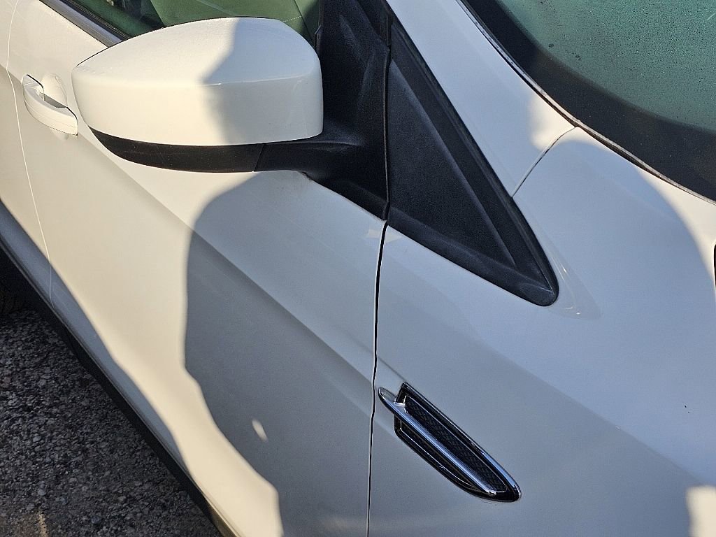 Used 2016 Ford Escape SE image 8