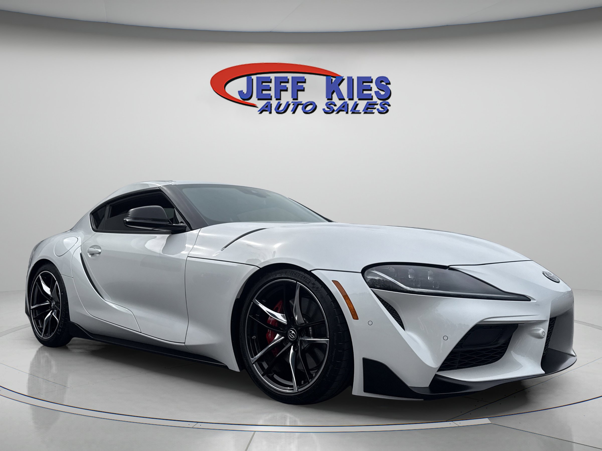 Used 2022 Toyota Supra Premium w/ Driver Assist Package RWD image 6