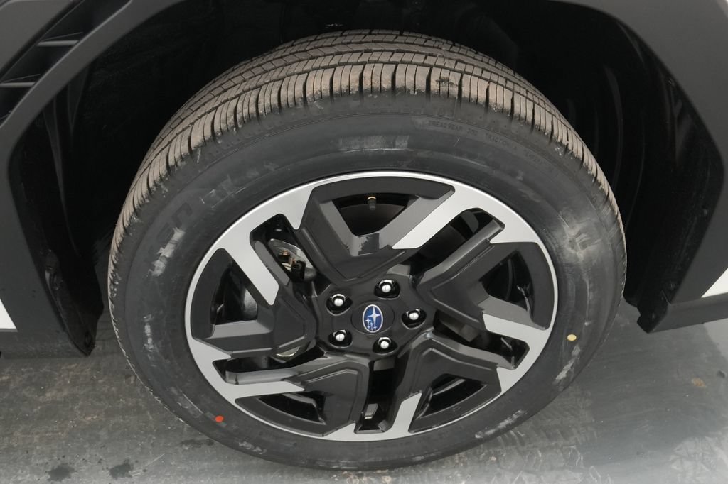 New 2026 Subaru Forester Premium AWD/4WD image 10