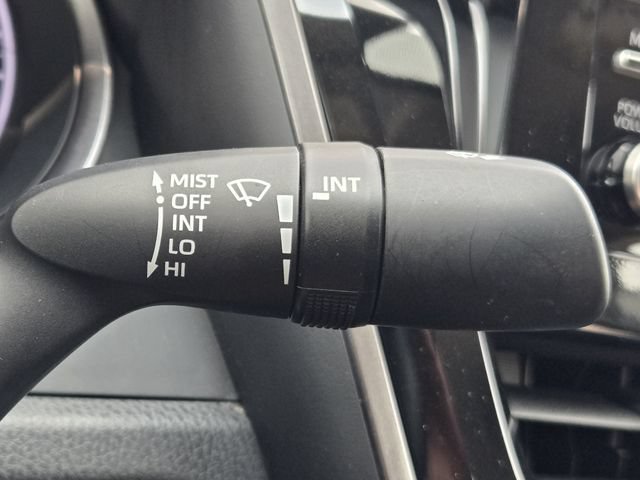 Used 2023 Toyota Camry SE FWD image 28