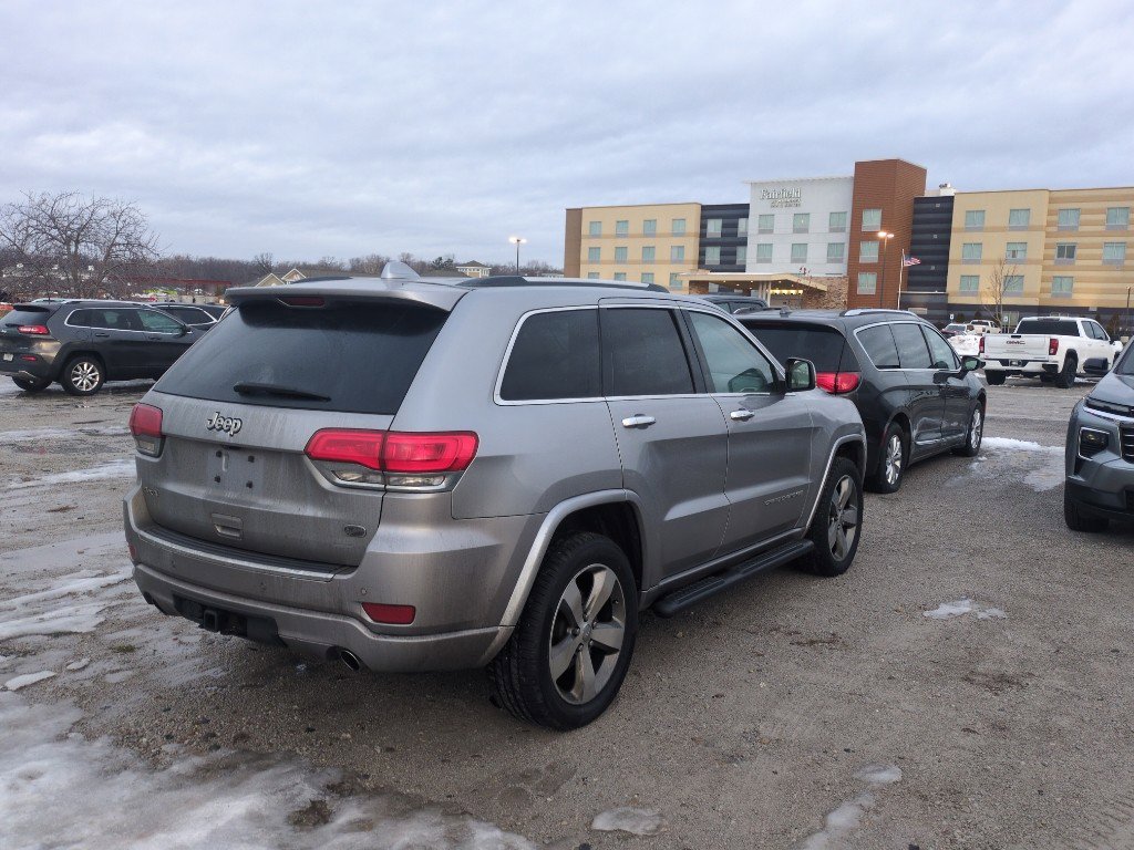 Used 2016 Jeep Grand Cherokee Overland w/ Advanced Technology Group image 6