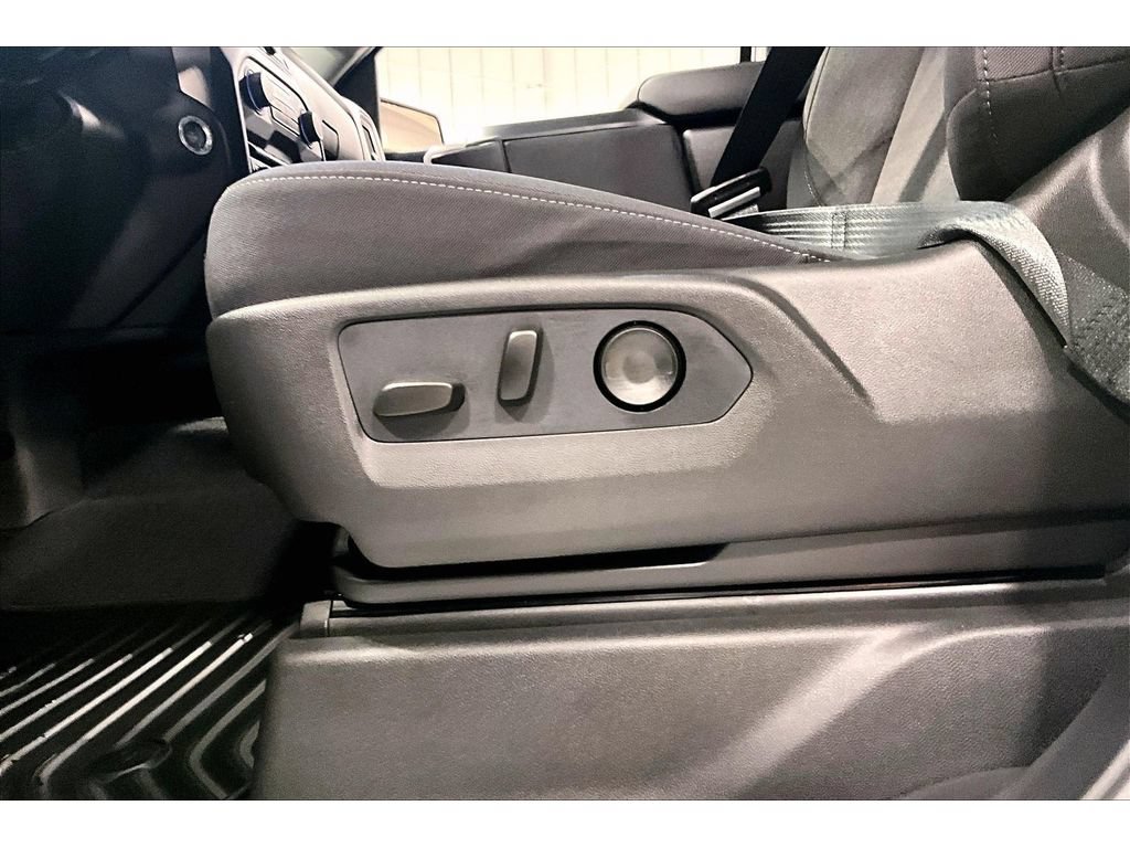 New 2026 Chevrolet Silverado 1500 Custom AWD/4WD image 36