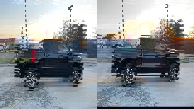 New 2026 Chevrolet Silverado 1500 LT w/ All Star Edition Plus image 9