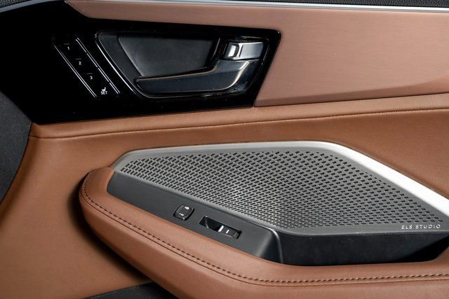 Used 2023 Acura MDX SH-AWD w/ Technology Package image 59