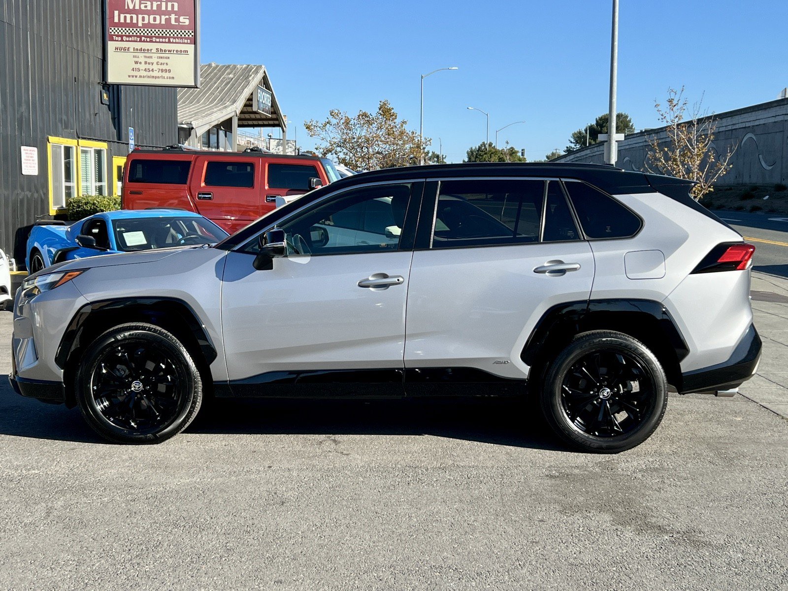 Used 2022 Toyota RAV4 XSE AWD/4WD image 9