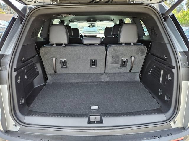 New 2026 GMC Acadia Elevation w/ Elevation Premium Package AWD/4WD image 12