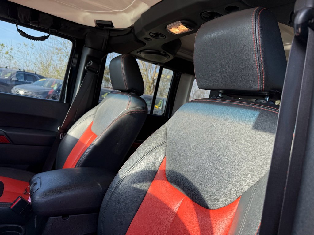 Used 2013 Jeep Wrangler Unlimited Sport image 11