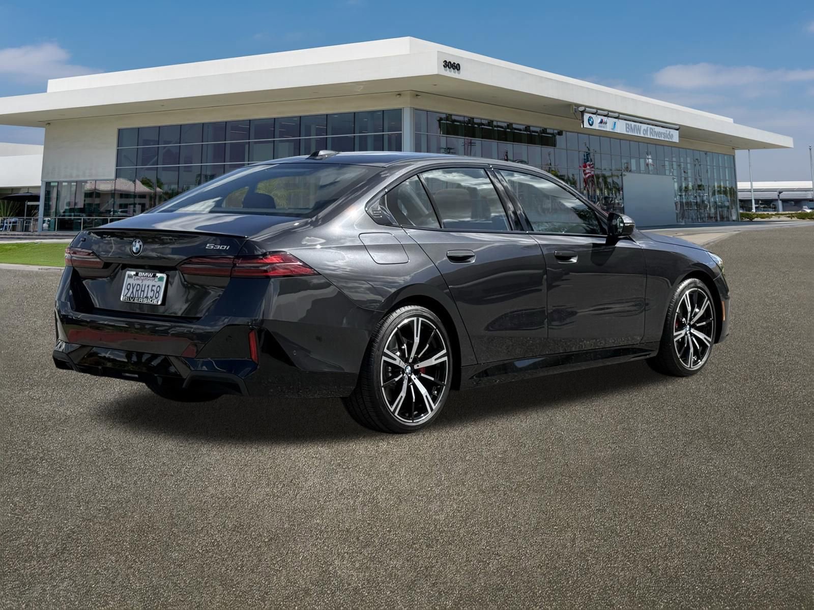 Certified 2026 BMW 530i RWD image 10