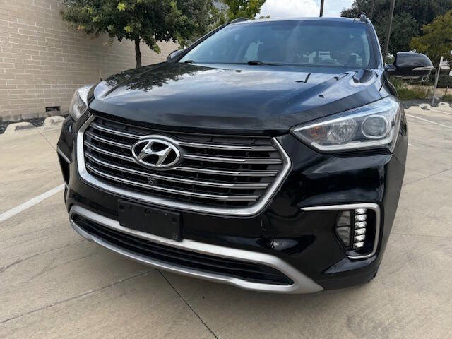 Used 2018 Hyundai Santa Fe Limited w/ Cargo Package image 6