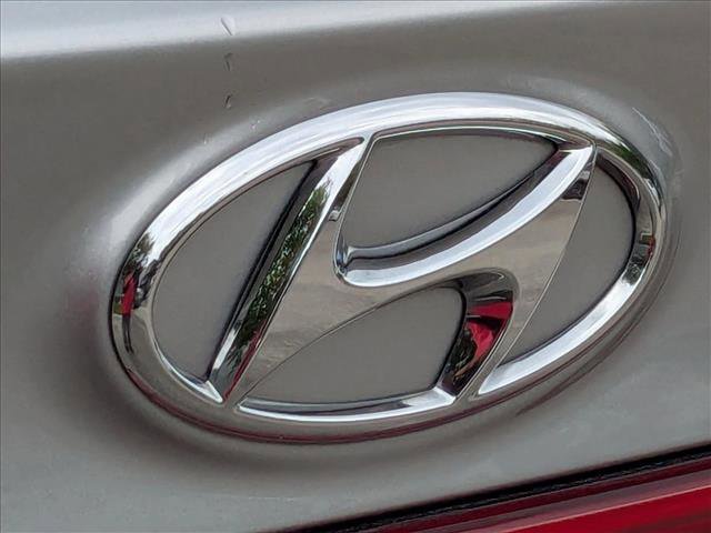 Used 2021 Hyundai Santa Fe SEL w/ Convenience + Premium Package FWD image 19