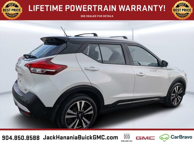 Used 2020 Nissan Kicks SR w/ SR Premium Package FWD image 3