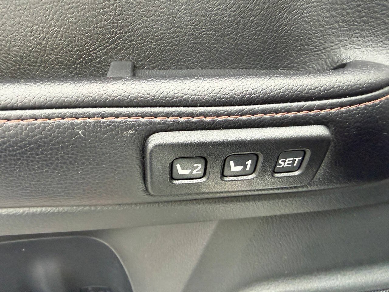Used 2016 Toyota 4Runner Limited AWD/4WD image 13