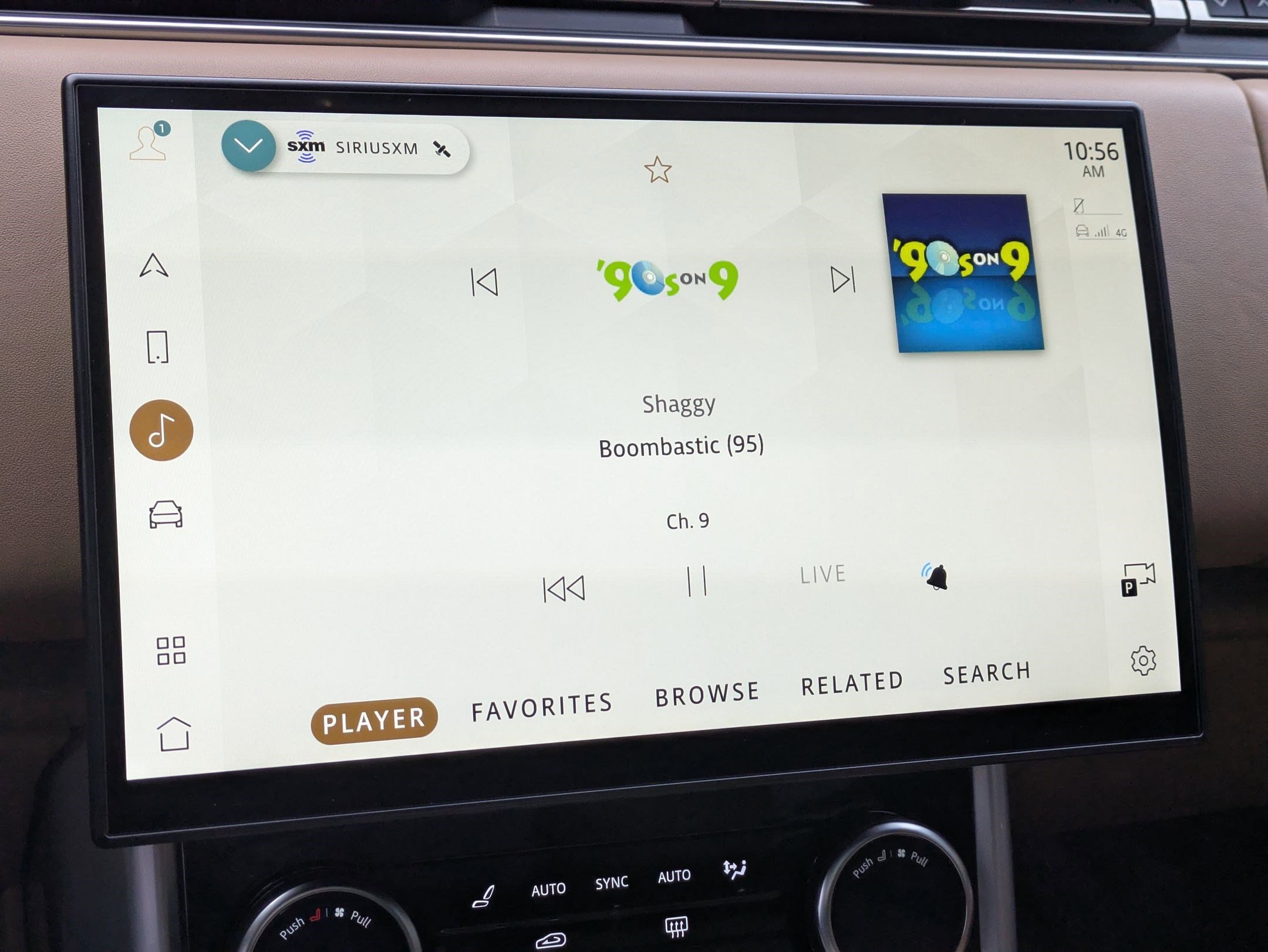 Certified 2023 Land Rover Range Rover SE image 22