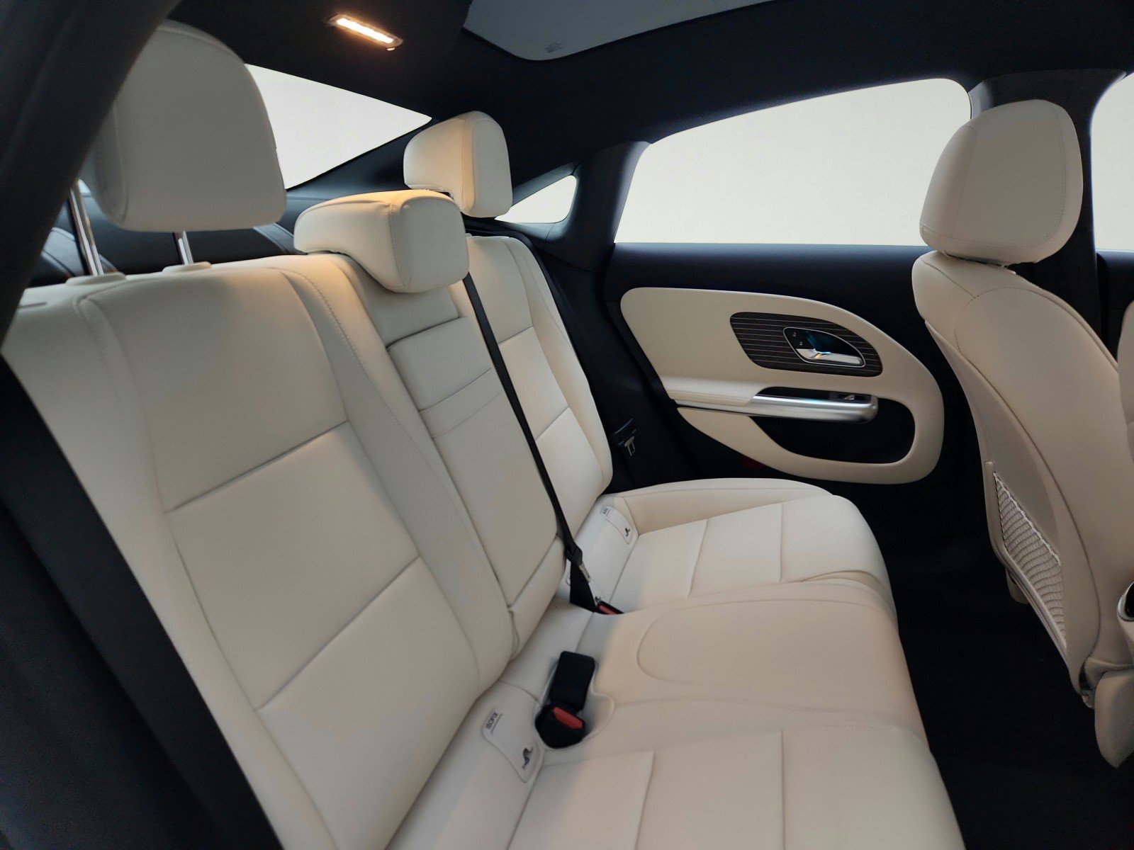 New 2027 Mercedes-Benz CLA 220 image 26
