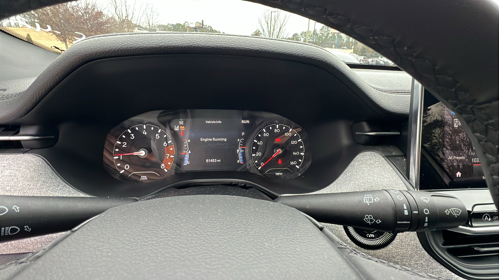 Used 2024 Jeep Compass Latitude image 28