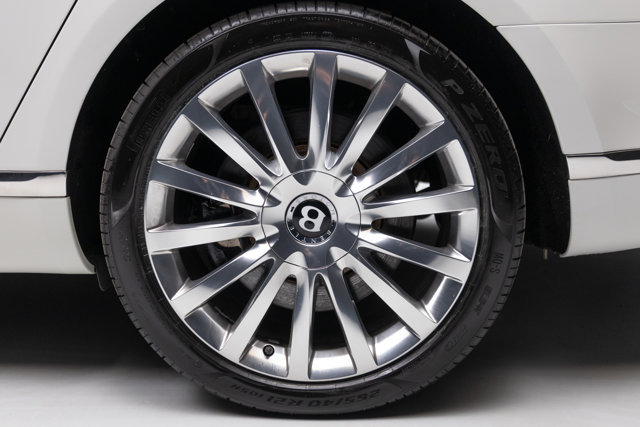 Used 2017 Bentley Mulsanne RWD image 36