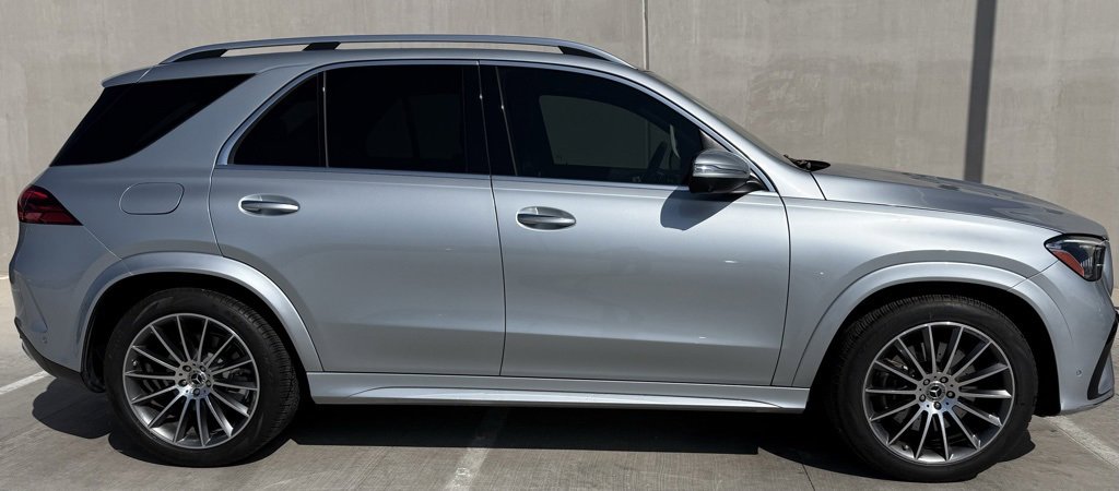 Used 2024 Mercedes-Benz GLE 450 4MATIC image 3