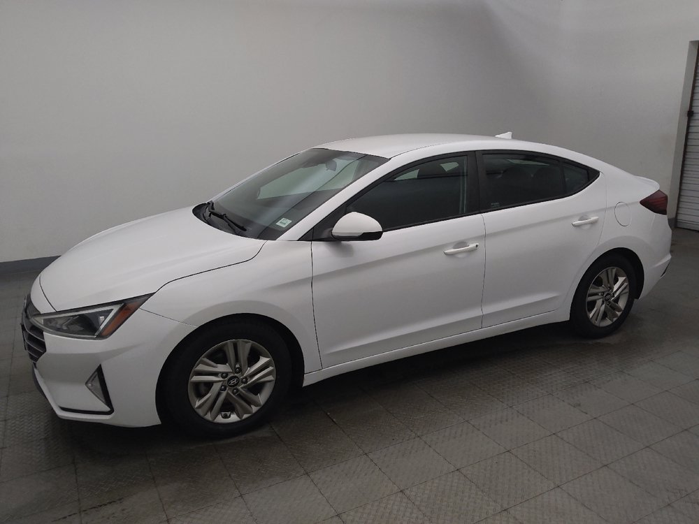 Used 2019 Hyundai Elantra SEL w/ Cargo Package FWD image 2