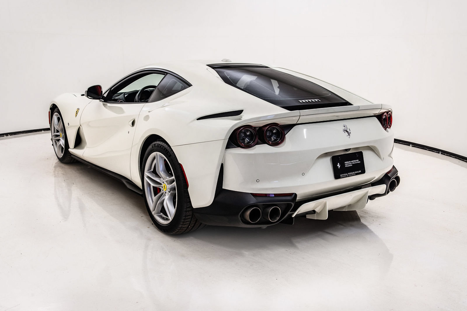 Certified 2019 Ferrari 812 Superfast RWD image 2