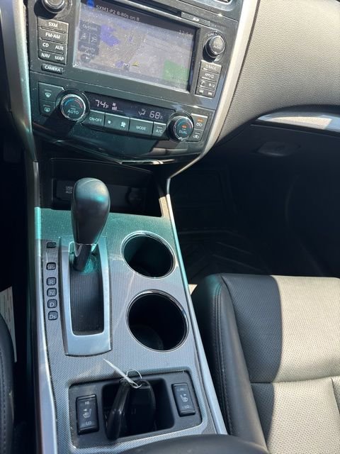 Used 2015 Nissan Altima 3.5 SL image 24