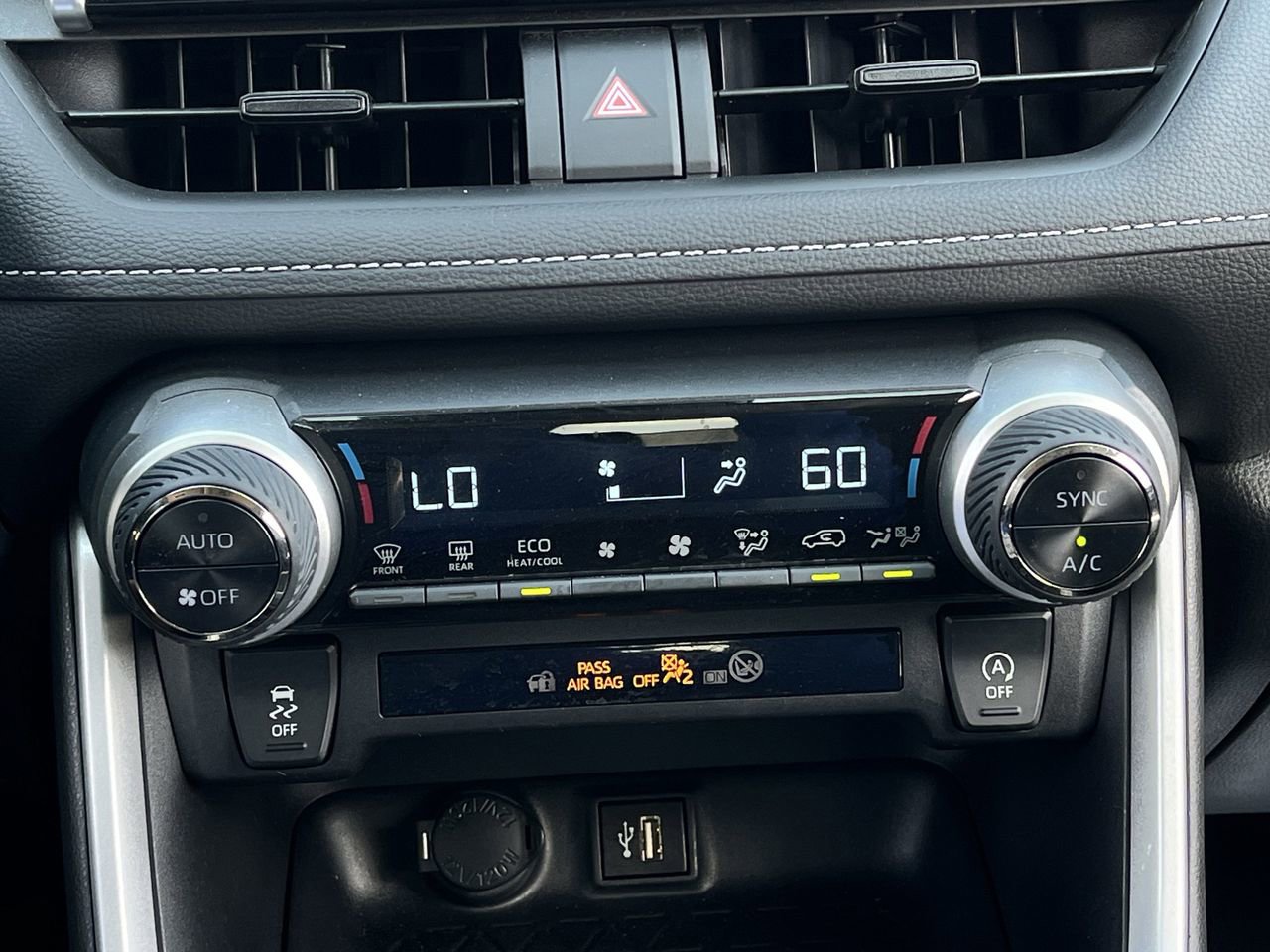 Used 2024 Toyota RAV4 XLE image 17