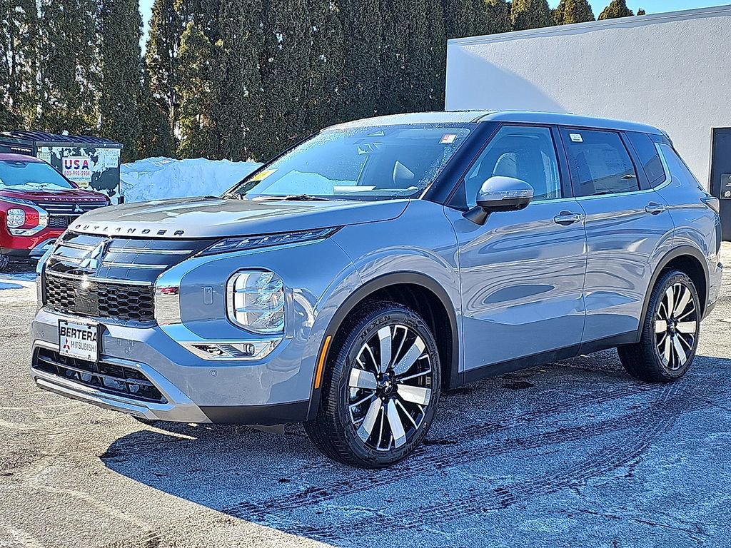 New 2026 Mitsubishi Outlander SE AWD/4WD image 2