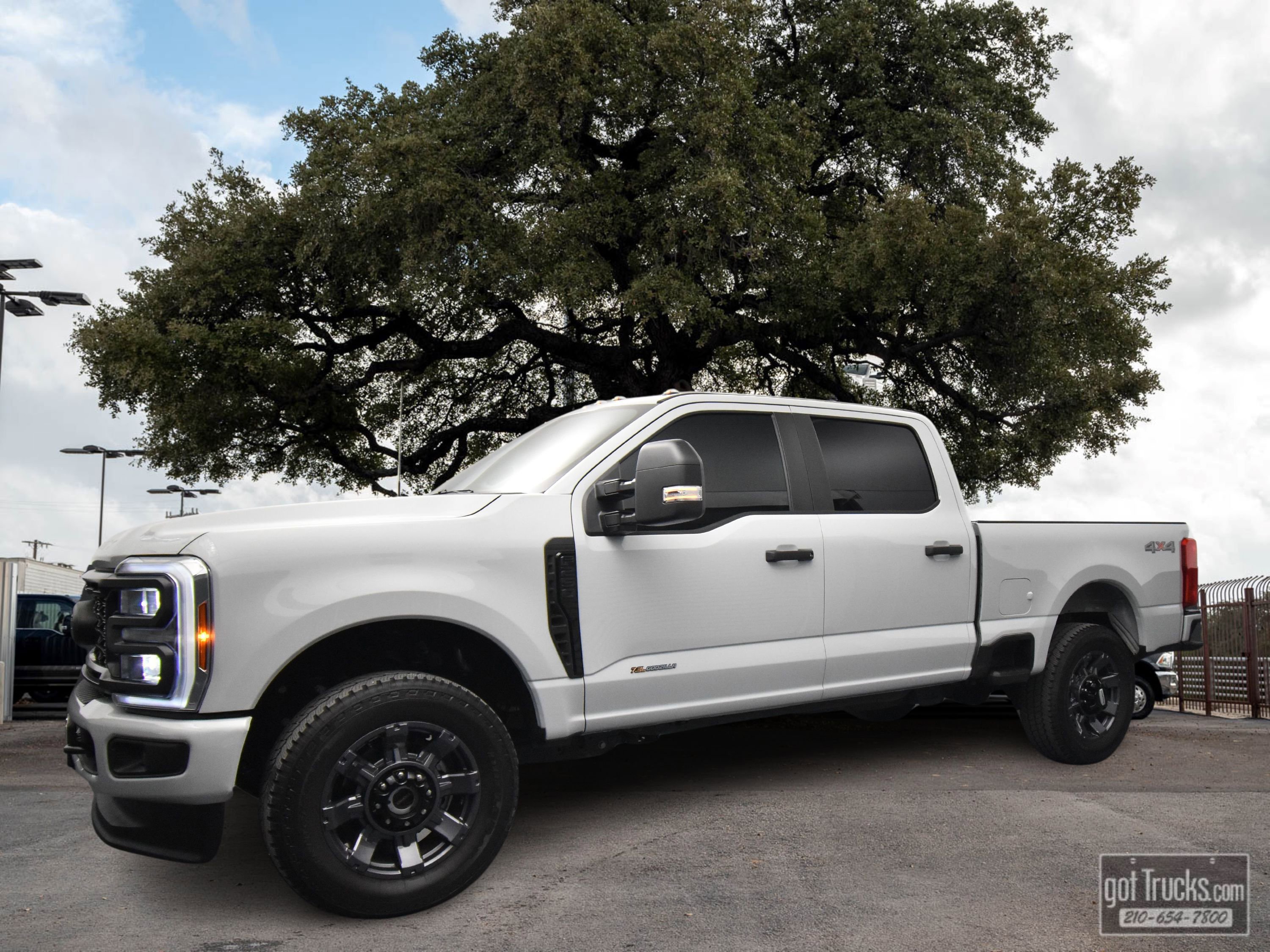 Used 2026 Ford F250 XL w/ STX Appearance Package AWD/4WD image 1
