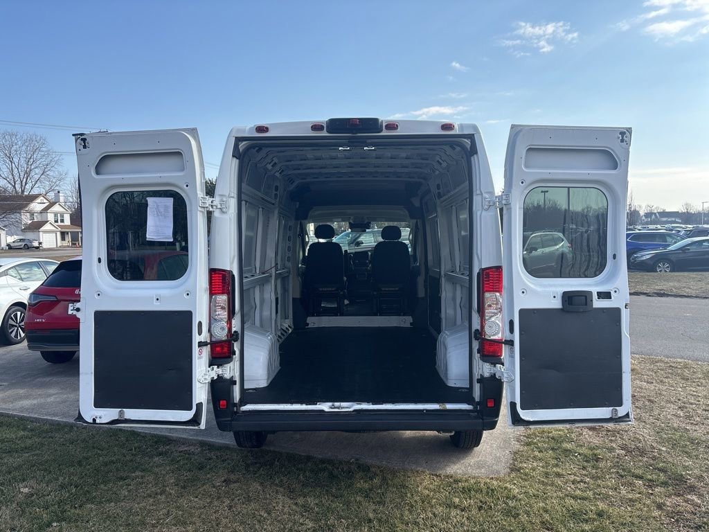 Used 2022 RAM ProMaster 2500 image 9