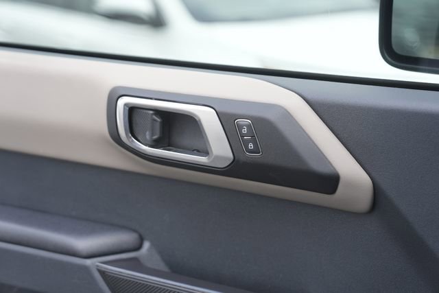 Used 2024 Ford Bronco Wildtrak image 28