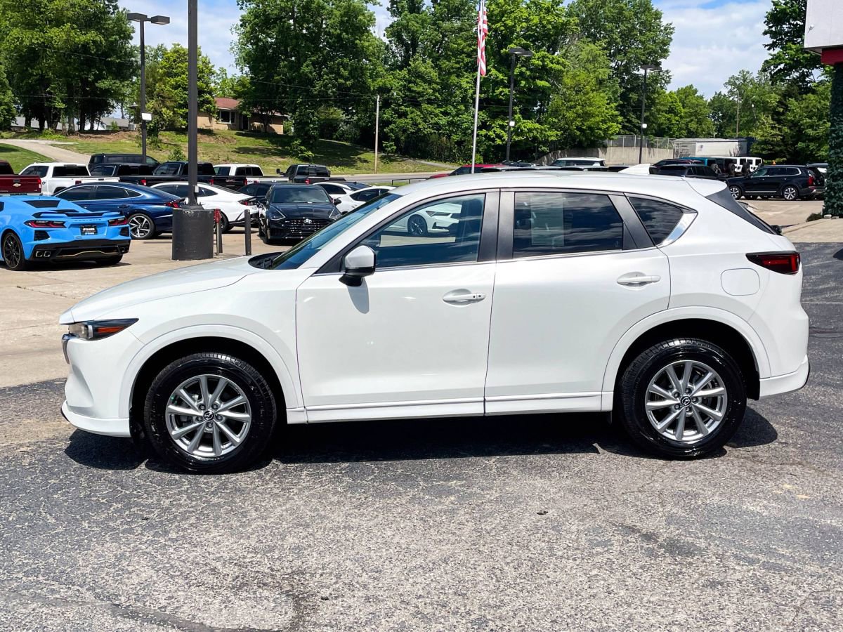 Used 2024 MAZDA CX-5 AWD 2.5 S w/ Select Package image 3