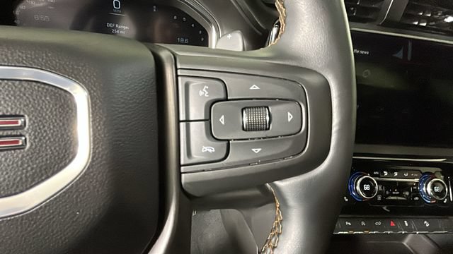 Used 2025 GMC Sierra 1500 AT4 w/ AT4 Premium Package AWD/4WD image 16