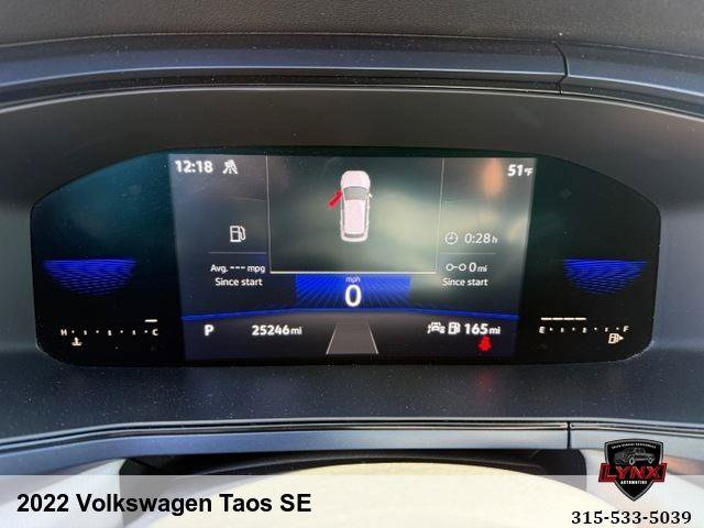Used 2022 Volkswagen Taos SE w/ Panoramic Sunroof Package image 28