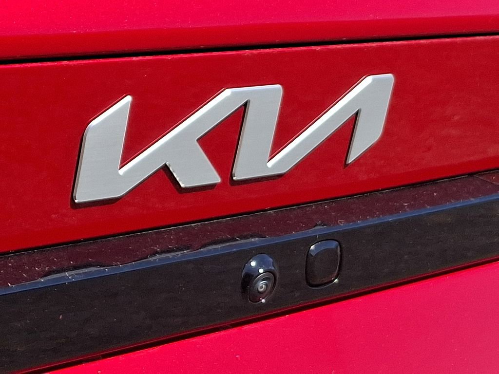 Certified 2025 Kia K4 FWD image 30