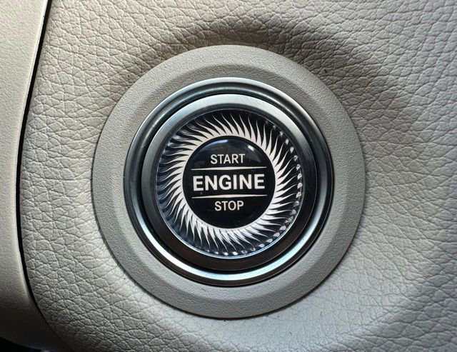 Certified 2022 Mercedes-Benz GLC 300 4MATIC image 23